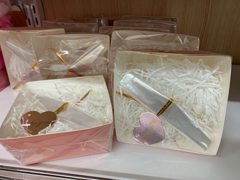 お菓子詰め合わせラッピング 100均TikTok