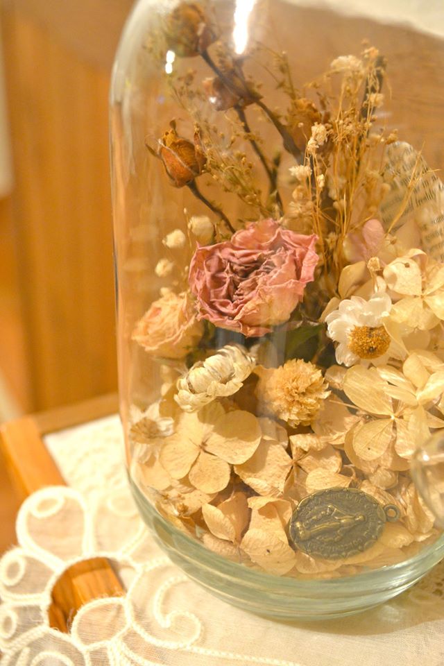 ダイソーのドライフラワーは種類たくさん 「いろいろ使えそう」 – grapeグレイプ