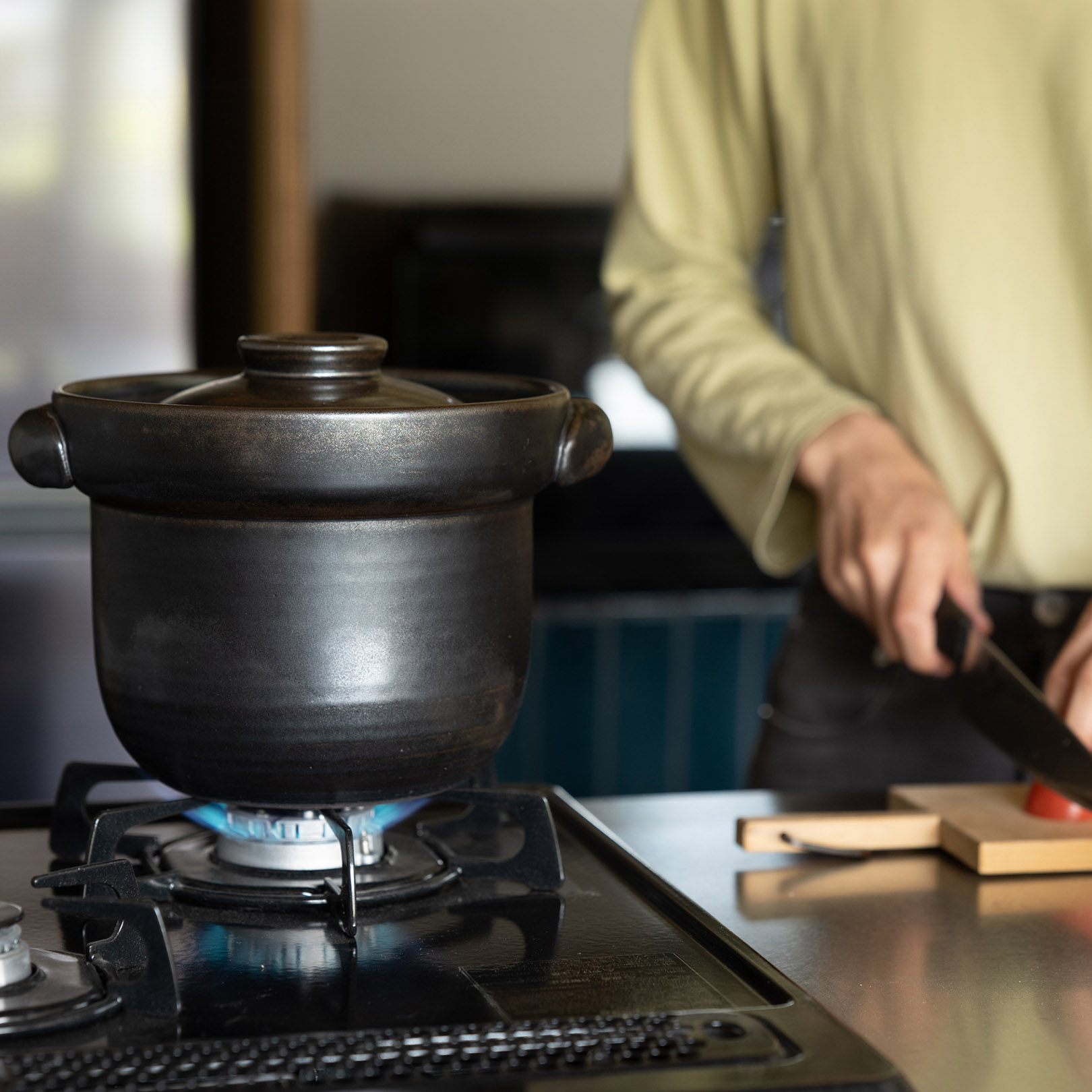 普通の土鍋でご飯を炊く方法 - 顔が見える食品