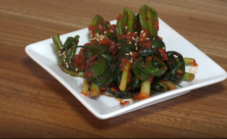 ＃熟成キムチ料理 ＃ネギキムチ料理 ＃ネギキムチチム作り ＃ご飯泥棒 ＃超簡単ネギキムチチム ＃ワインのおつまみ