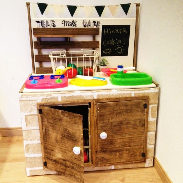 100均グッズで作る“おままごとキッチン”が本格的 「おしゃれ！」「真似したい」と称賛の声ねとらぼ