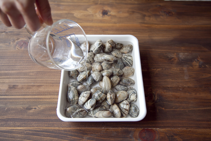 あさりの砂抜きを50度のお湯でやってみたら 失敗？死んでる