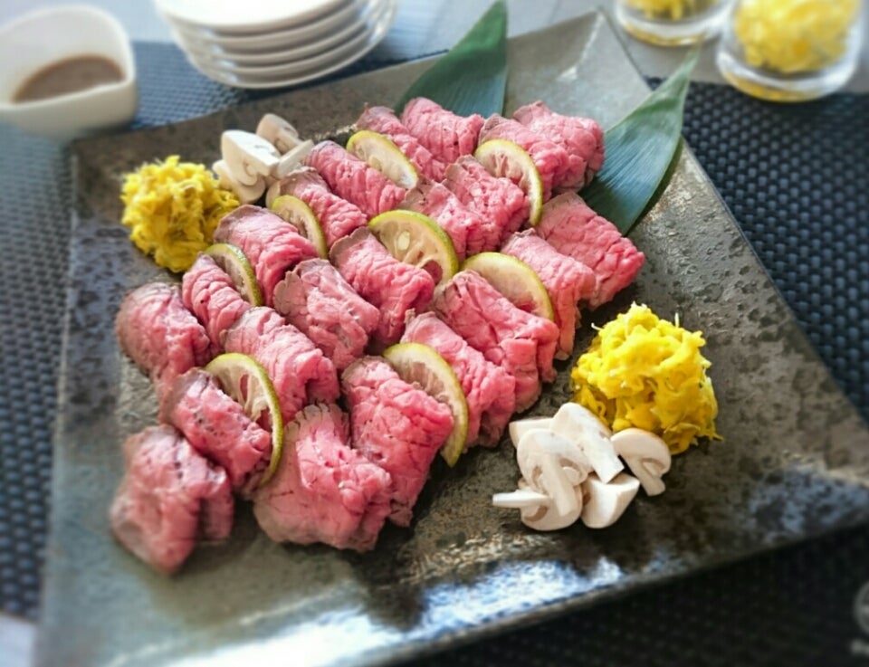 誰でもできる！ローストビーフのおしゃれな盛り付け方2