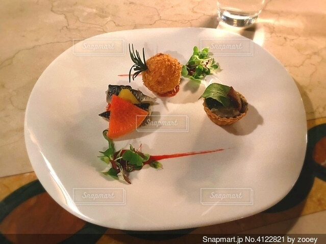 フレンチコースの食べ方前菜からデザートまでの流れを解説！goodie foodie