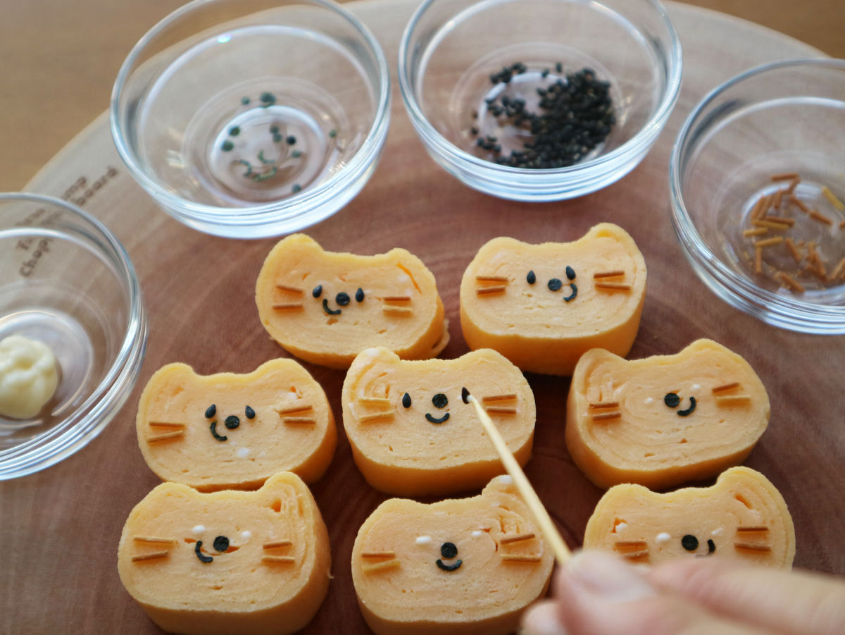 アインシュタイン弁当♪＆ハロウィンデコおかず＾＾ピーマンの肉詰めおばけ＾＾♪ジャックオランタン卵焼き＾＾喜ぶ顔がみたくて