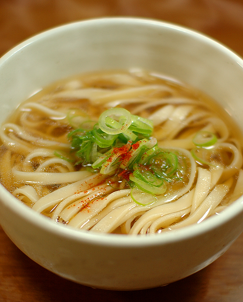 今日の貧乏めし薄力粉手打ちうどん 釜玉 52円 貧乏飯、貧乏料理レシピ
