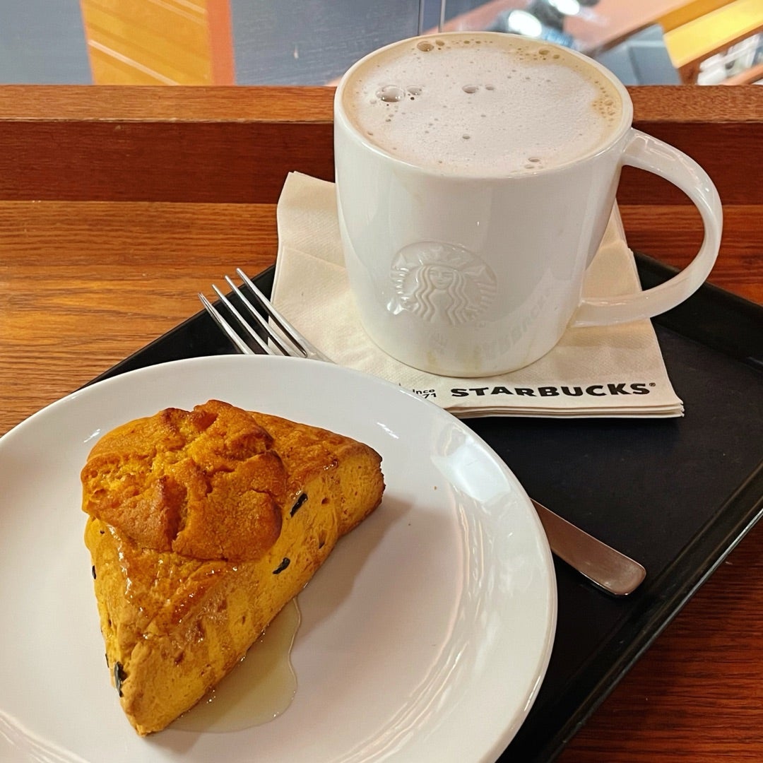 ひとりでおうちスタバ会🎃大好きなかぼちゃスコーンを完全再現した日👩🏻‍🍳