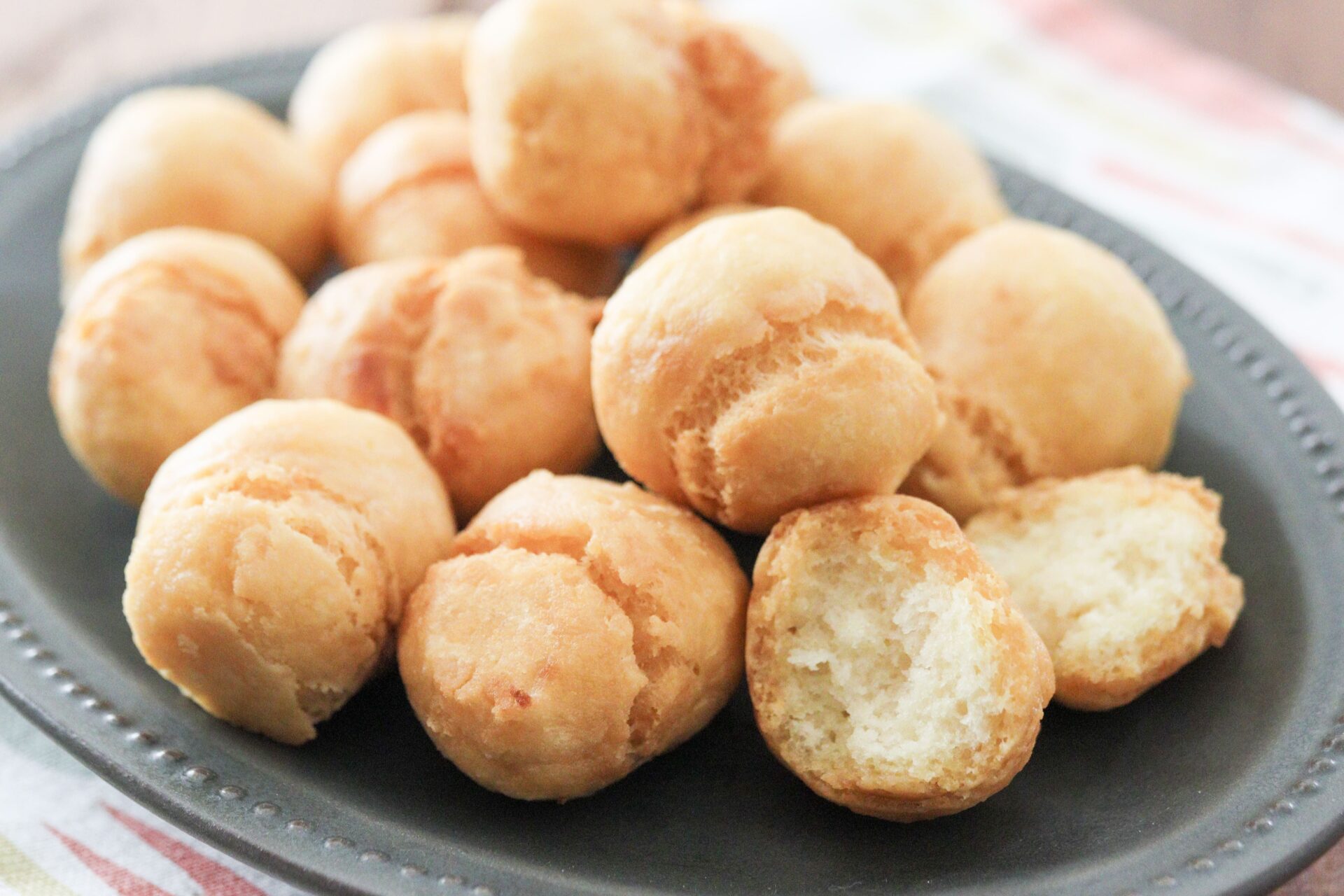 揚げない・ヘルシー米粉ドーナツレシピ 小麦粉・卵・バター・牛乳不使用！ぐるぐる混ぜるだけで簡単グルテンフリードーナツの作り方やさしいごはんと米粉パン