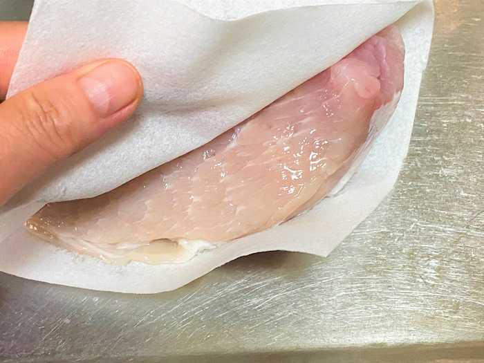 うまみ、コクがぎゅっと凝縮！ 注目の氷温熟成「氷室豚」とは？ 製法、味わい、焼き方を解説三越伊勢丹の食メディアFOODIE フーディー