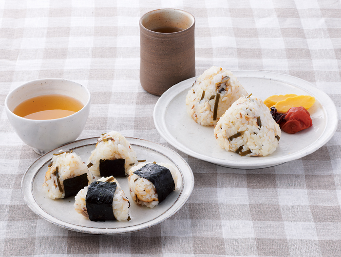 一汁一飯でOK! 味噌汁×おにぎりの組み合わせ3選--さらに