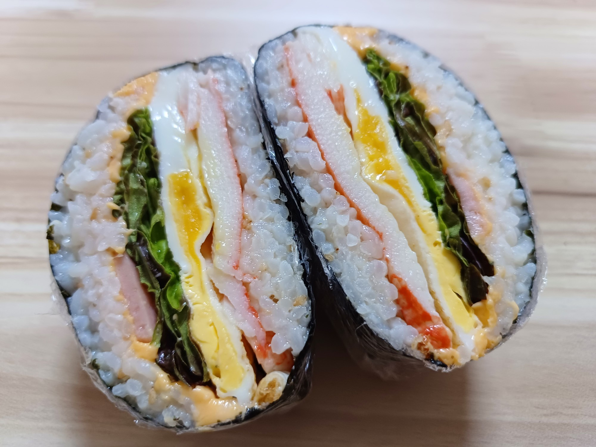 Amazon.co.jp: YLWX おにぎり 型 四角いオニギリメーカー 補助弁当寿司作り道具DIY、家庭で簡単おにぎり作りキット :産業・研究開発用品