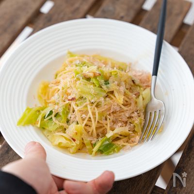 アンチョビとガーリックのスパゲティOlive Oil Life オリーブオイルライフ