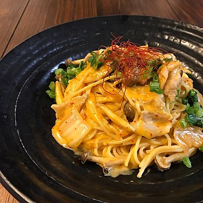 カレールウで濃厚レシピ！ チキンカレーパスタ