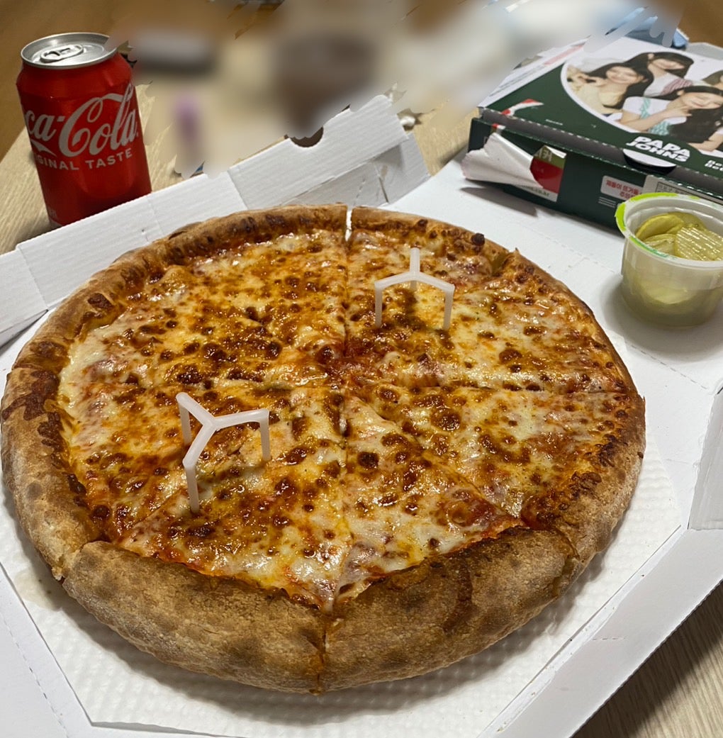 釜山にあるイ・ジェモのピザ。今まで食べた中で一番美味しいピザだよ。 : r korea