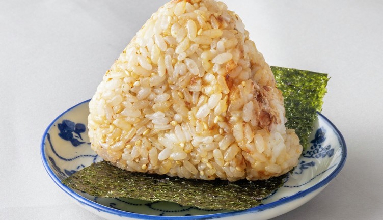 簡単おにぎりレシピと作り方