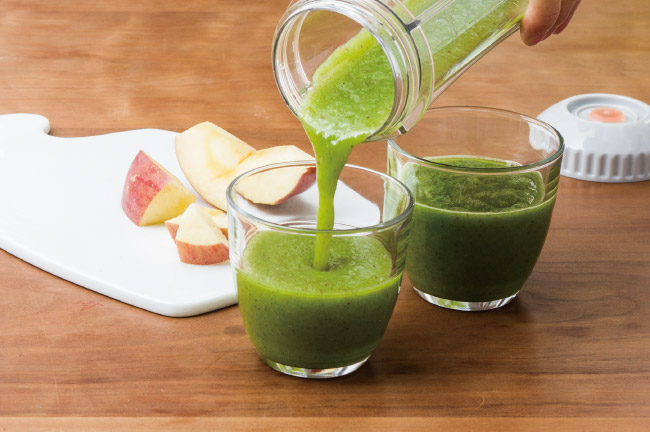 ダイエットや美肌効果がある健康ドリンク・グリーンスムージーlade