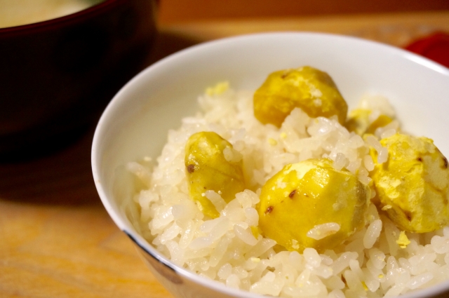 簡単レシピも！秋を味わうほっくり栗レシピ おすすめの30選を紹介クラシル