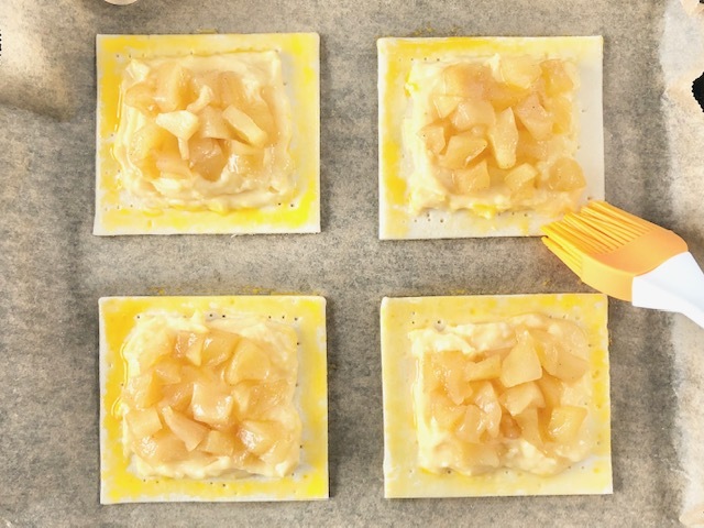 カスタードアップルパイ 4P BOXベイク オンライン