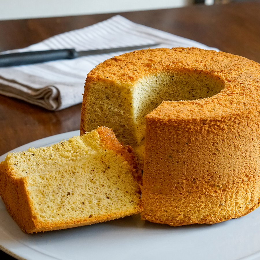 Amazon.co.jp: NOBONU シフォン ケーキ型 Φ21.8cm 底取れ式 粘りにくいケーキ型 : ホーム＆キッチン