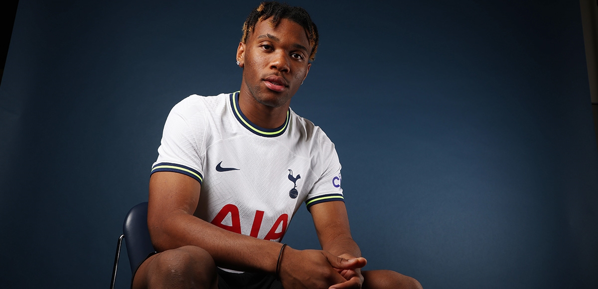 サイン panini デスティニー・ウドジェ EPL - メルカリ