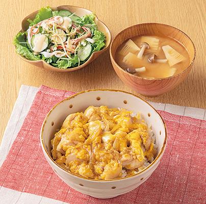 親子丼の献立レシピ43選！合わせるおすすめメニューはコレだ！暮らしニスタ