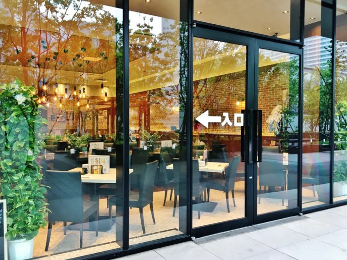 横浜グランゲートにレストラン開業！ブラッスリー024と福満園、屋外には憩いのスペースはまこれ横浜