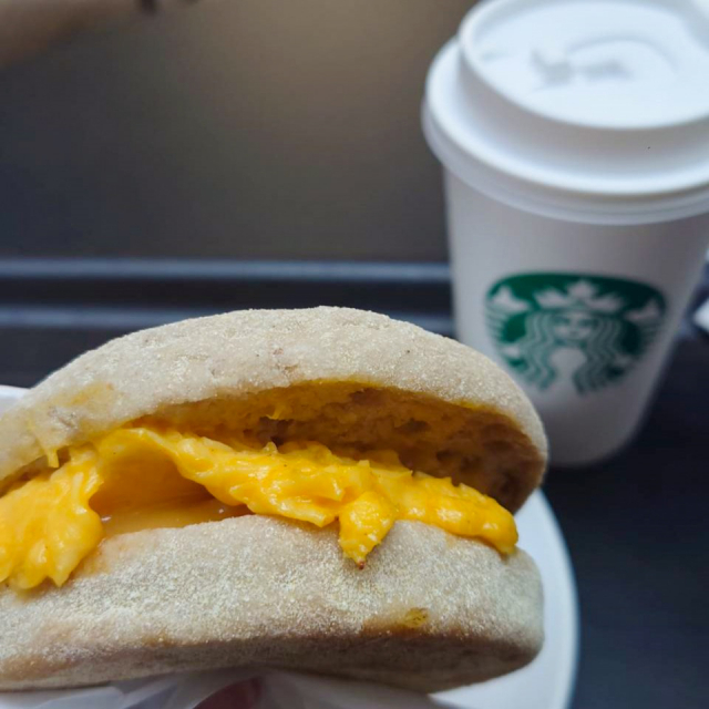 スタバ新作グルメランキング