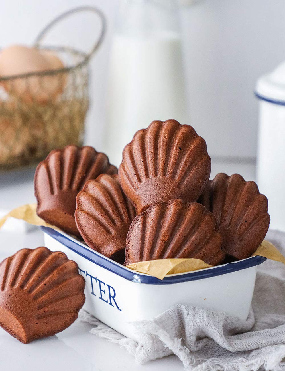 マドレーヌタイム 彩りイチゴpatisserie bon declicCake.jp