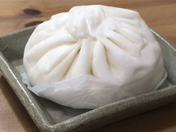 横浜中華街 五目肉まんで大人気の名店『北京飯店』。実は“春巻き”が秀逸です！ – ページ 2 – 食楽web