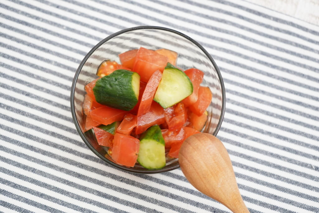 トマト畑のミミズのお弁当 佐竹サコタンSnapdish スナップディッシュID:Seriaaa