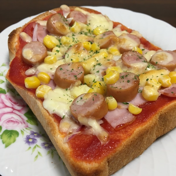 ピザトーストのレシピ家で喫茶店で出てくるような美味しいピザトーストを！：白ごはん.com