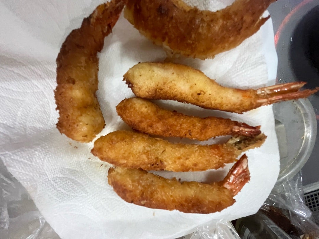 えびが丸まらないようにする下ごしらえ