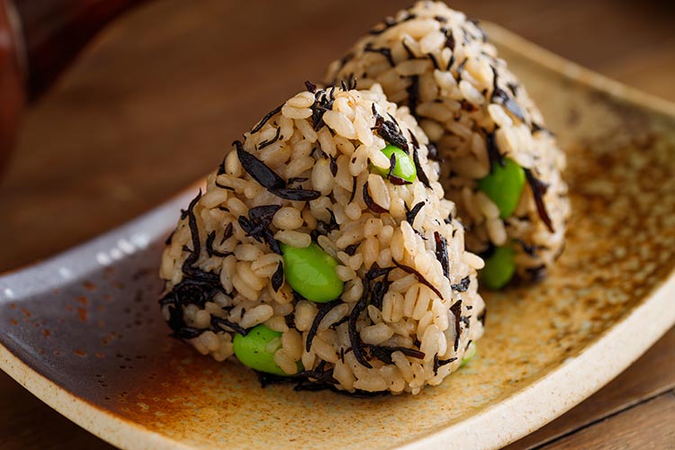 五ツ星お米マイスター直伝 おにぎりの正しい握り方のコツとNG行動東京ガス ウチコト