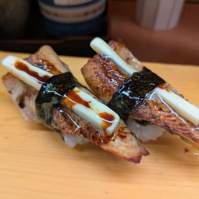 大阪グルメ うなぎとバターの寿司「うなぎバター」を食べた結果コンビニ通信
