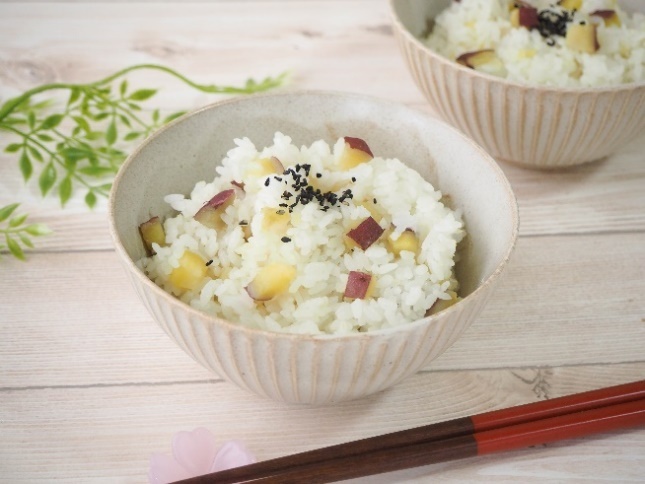 さつまいもを超える！ 炊飯器で2度炊くだけ！「とろとろ甘〜い炊きいも」 - BOKUの簡単ンまい～ブログ