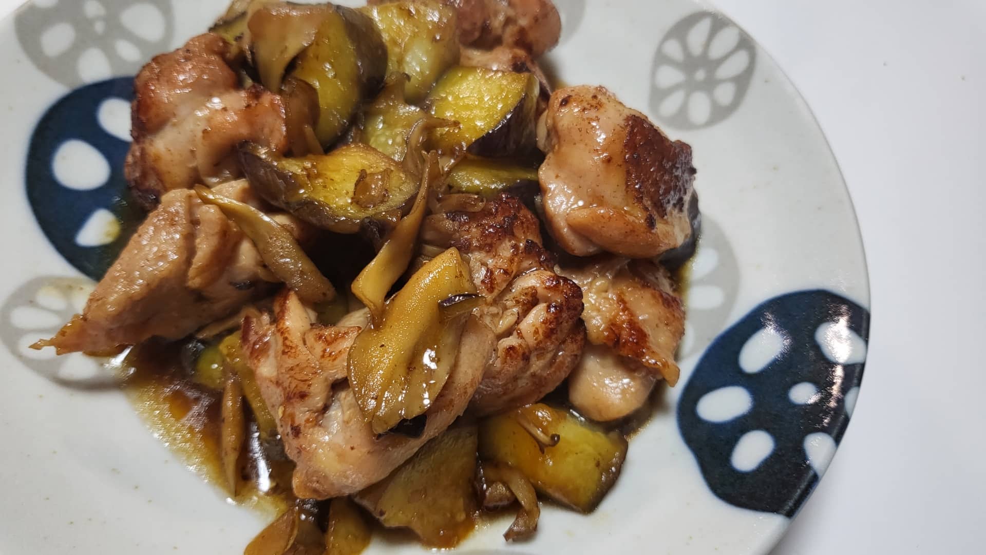 うまうま♬ぶり＆こんにゃく＆大根の煮物 レシピ・作り方 by M-and-M - 楽天レシピ