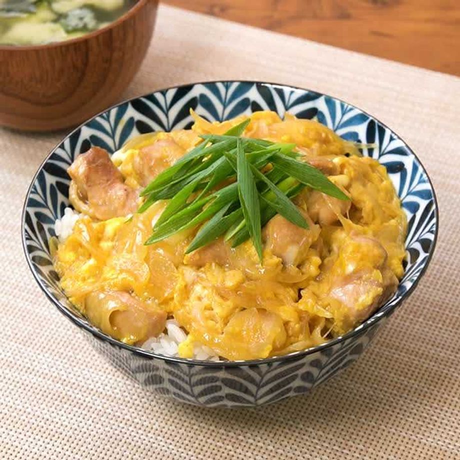 こんなアレンジ方法知らなかった！」すき焼きの旨味が倍増する『秘密のアレンジレシピ』とは食・料理オリーブオイルをひとまわし