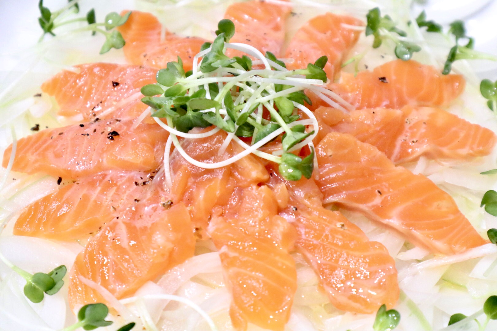 レシピサーモンと新タマネギのカルパッチョJA周桑