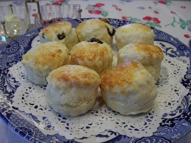 リッチなロンドンのホテルスコーン紅茶ギフトにおすすめ フレーバー多彩な高級ブランドジョージスチュアートティ