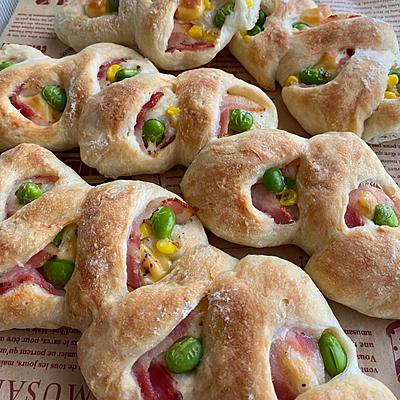 ソフト黒ごま☆ベーコンエピ