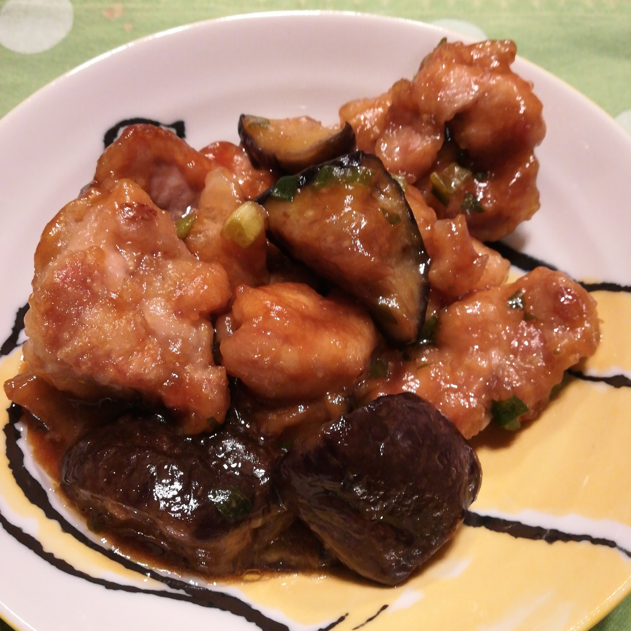 1週間献立④鶏肉となすの甘酢炒め献立、家庭料理ならではのビックリメニュー。│食べ生きライフ