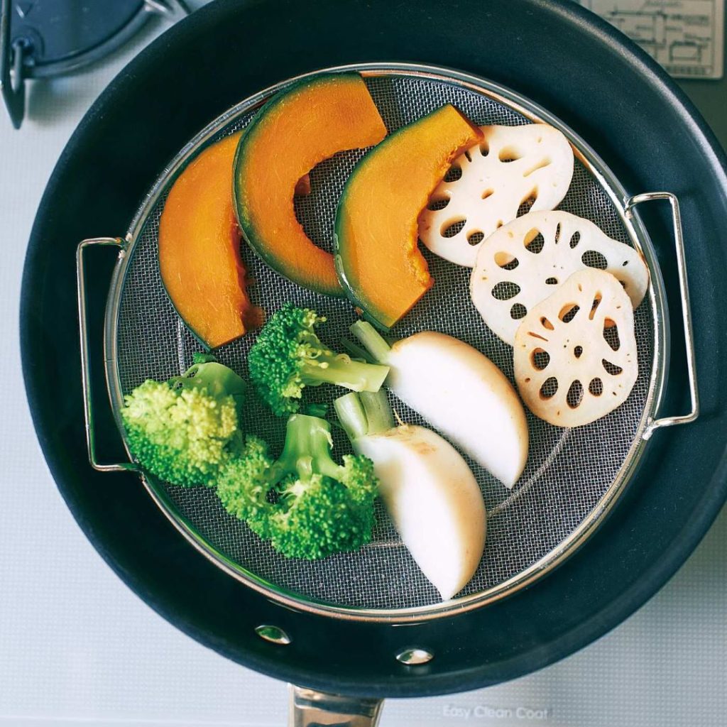 フライパンで「洋風茶碗蒸し」レシピ 藤井 恵さん