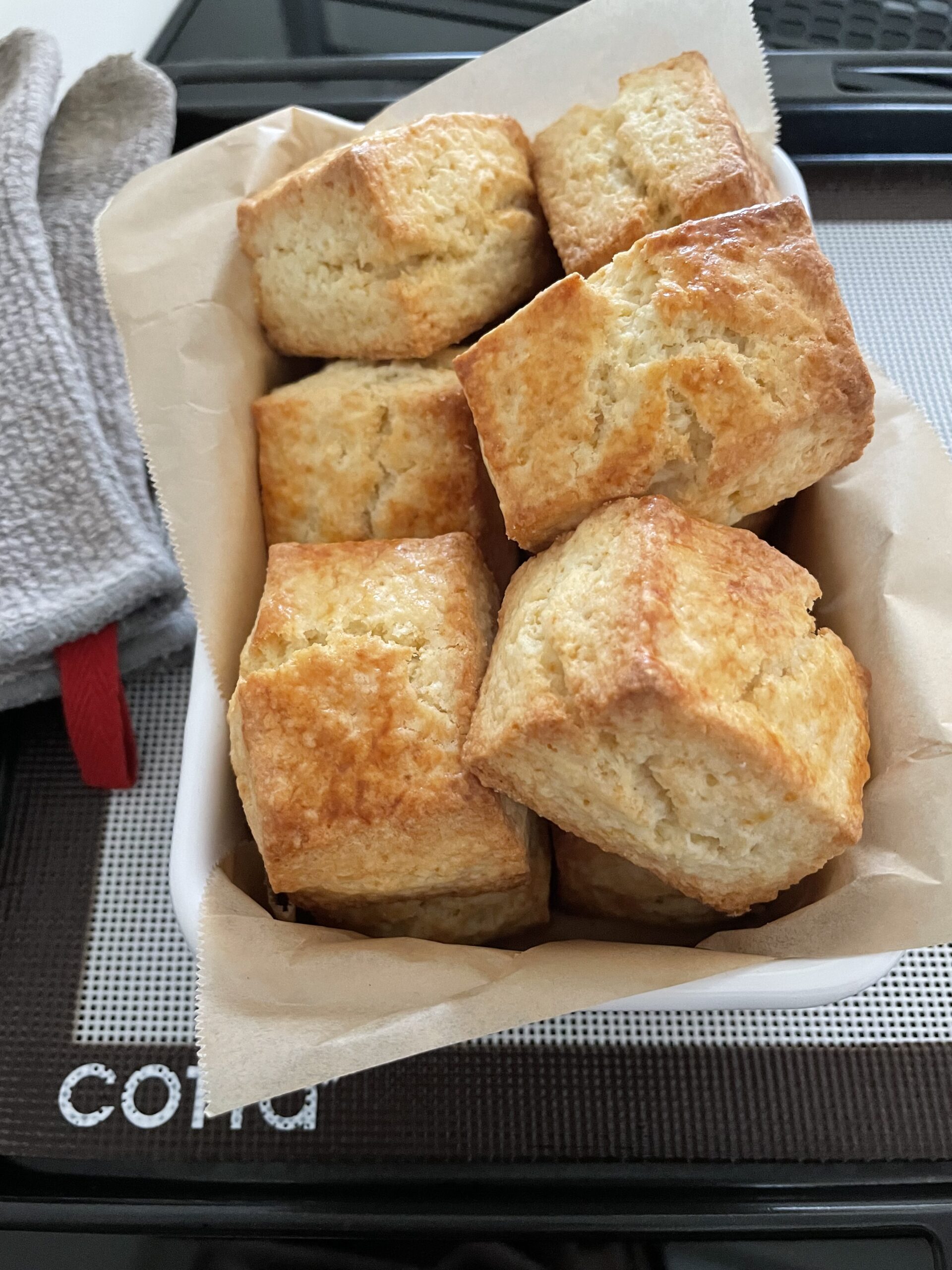 ☆お菓子レシピ☆ 簡単！チョコレートチャンクスコーンの作り方 : marimo cafe ―可愛くて美味しいお菓子レシピ― Powered byライブドアブログ