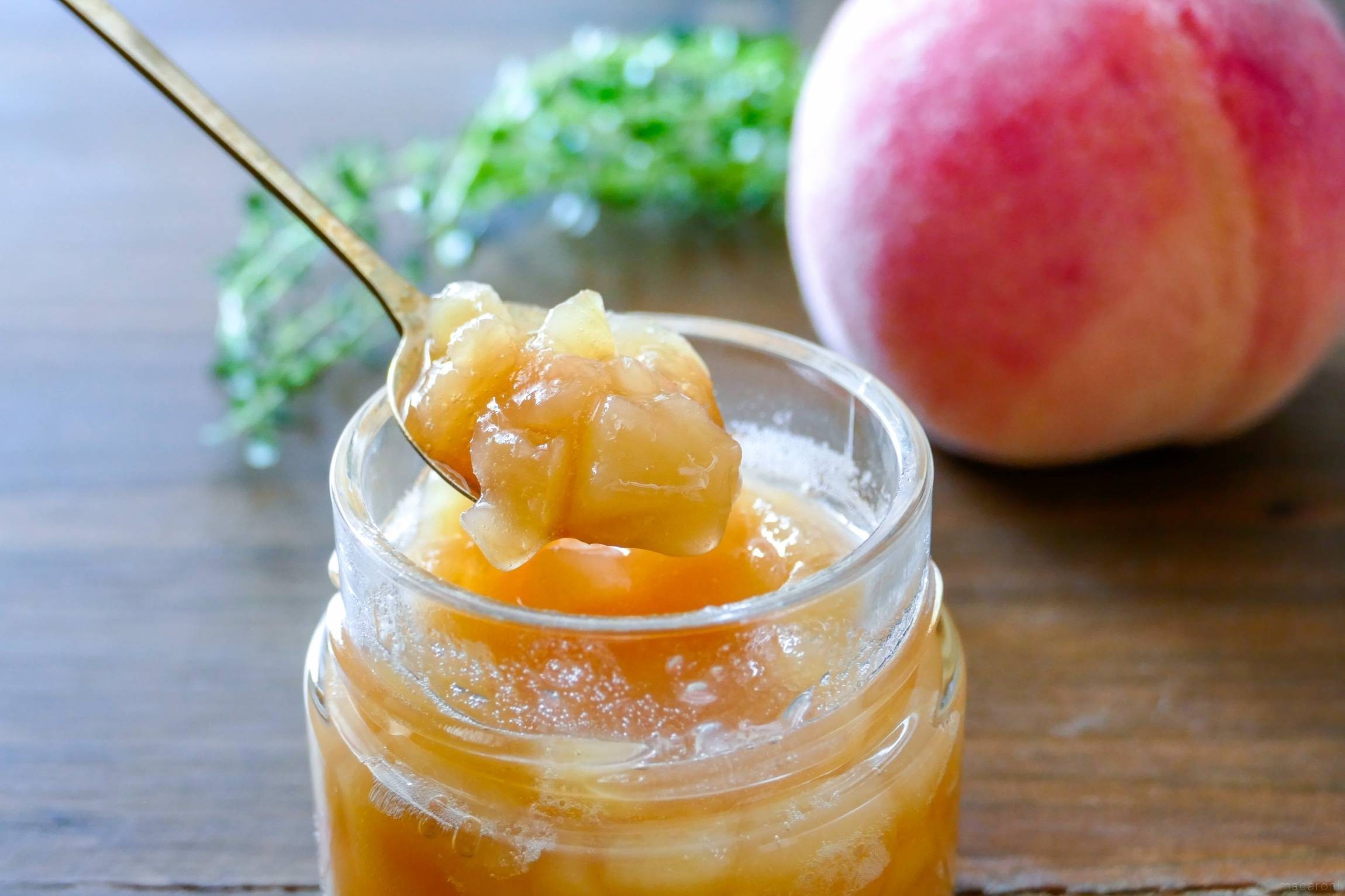 簡単でおいしい桃のコンポート