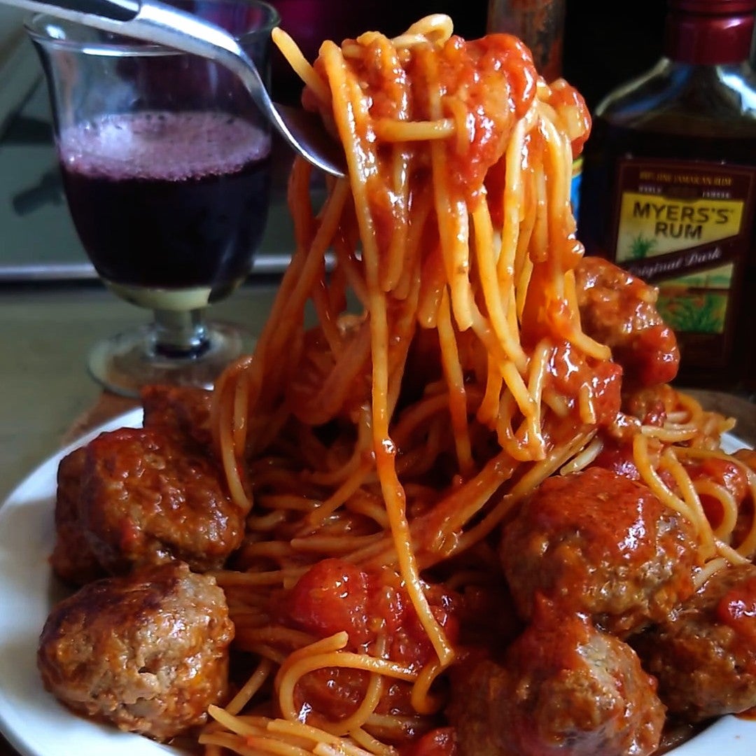 ミートボールパスタを作ってみました！ジンギスカンと天然ジビエ 肉のスズキヤ
