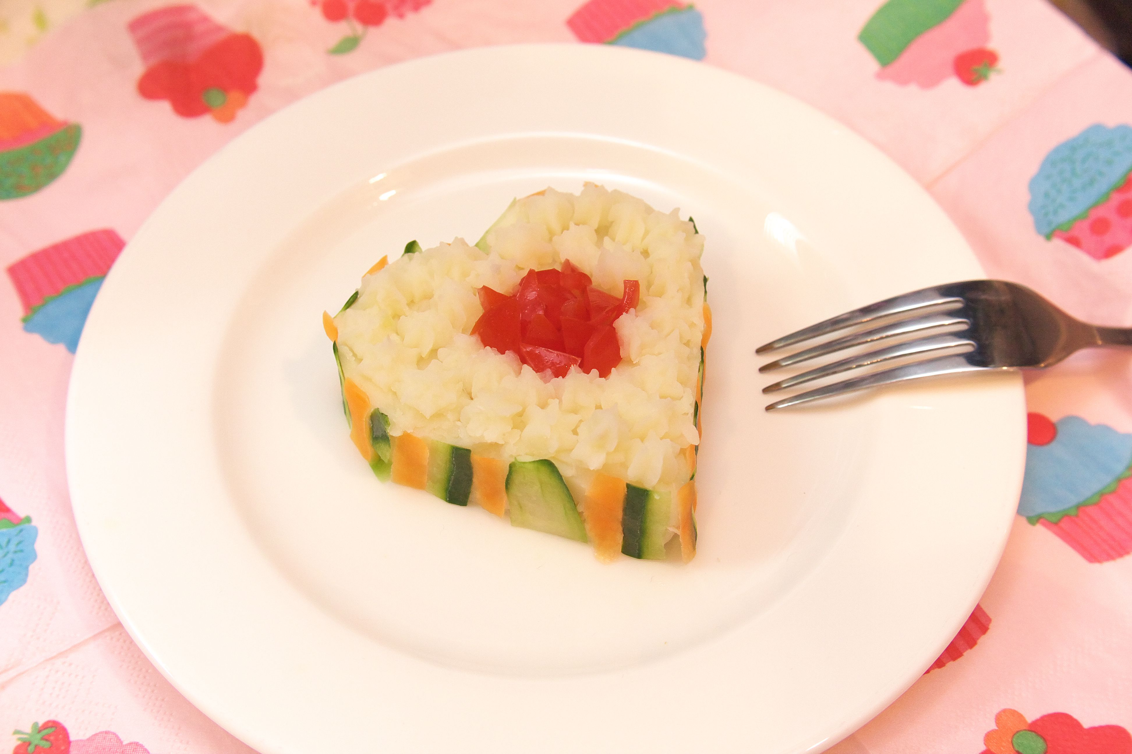 誕生日に野菜ケーキ