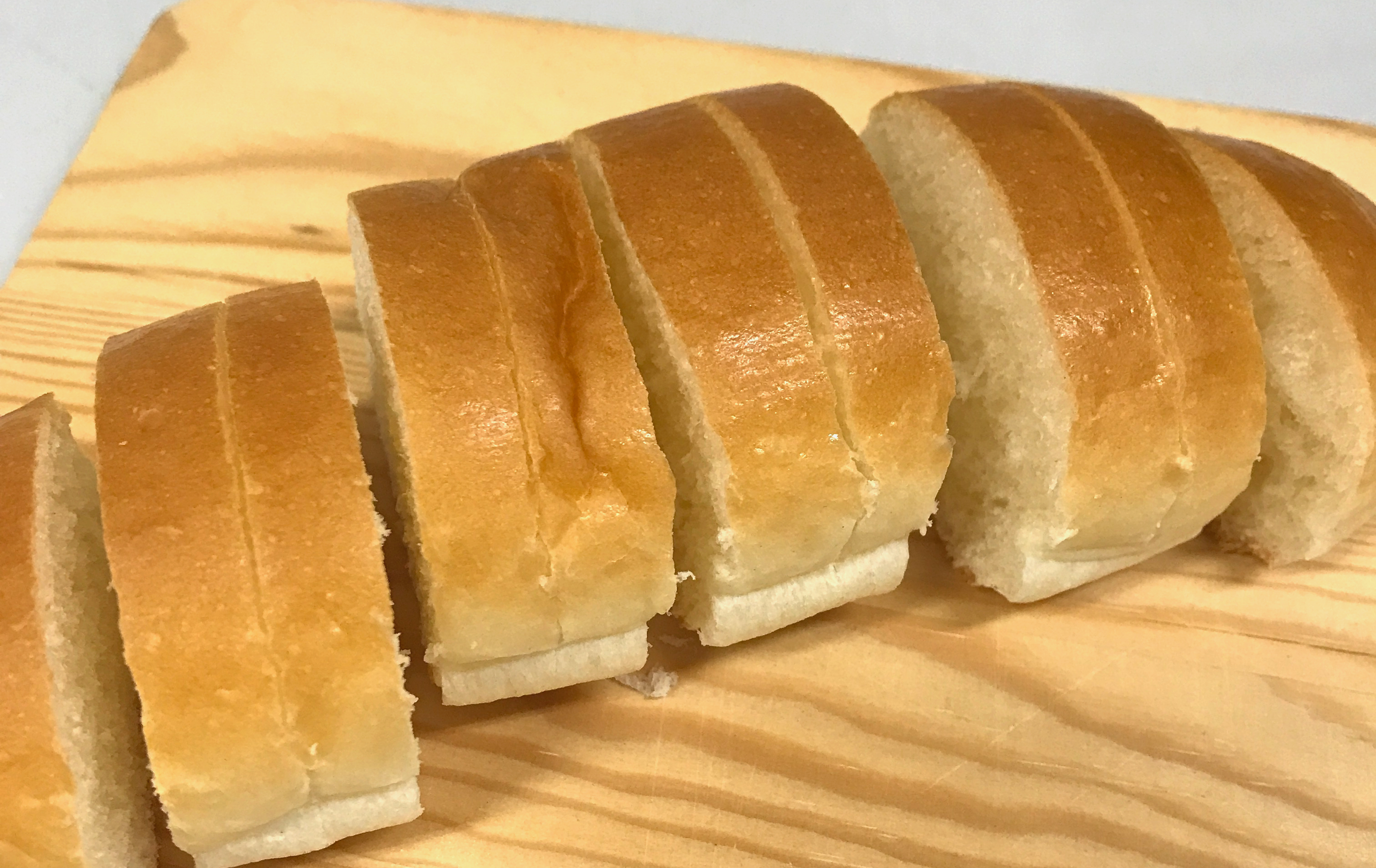 1歳児や離乳食におすすめ市販のロールパン6選！選び方や手づかみ食べのポイントままとごはん