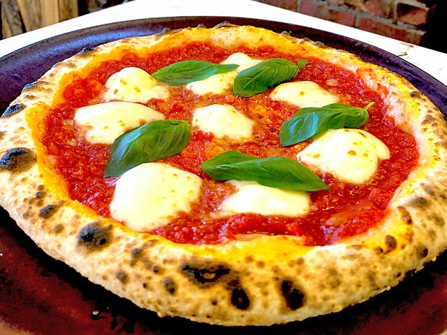 ピッツァを120%楽しもう！知っていれば迷わないピッツァのアレコレたびこふれ