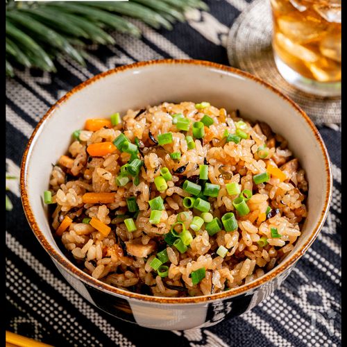 肌寒い季節に恋しくなる沖縄家庭料理ボロボロジューシーのおいしい食べ方 - たべぷろ