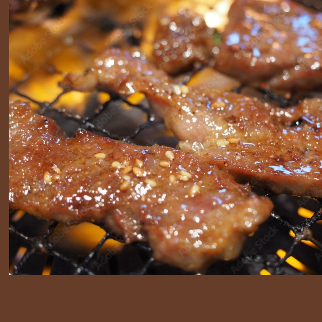 料理人がたどり着いた極上の親子丼✨, ▪️どんなことでもコメントしてもらえたら嬉しいです☺️,材料 2〜3人分,鶏もも肉1枚 約300g , 玉ねぎ1 2個, 卵3個, 三つ葉適量, サラダ油小さじ2, 塩少々,水80ml, 顆粒和風だし小さじ1, 砂糖小さじ1, きざみのり少々,合わせ調味料 , 料理酒大さじ2,